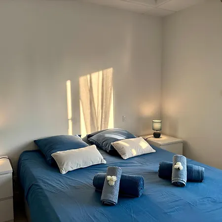 Holiday home Maison Contemporaine Refaite A Neuf - A 50m De L'ocean